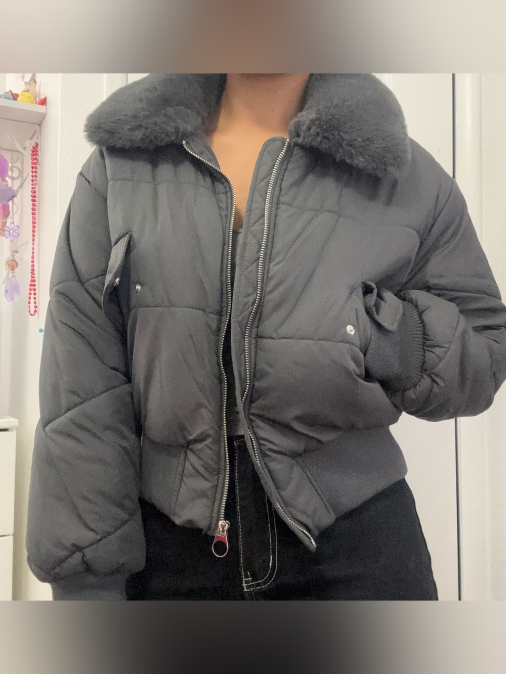 Gray Cropped Puffer Jack